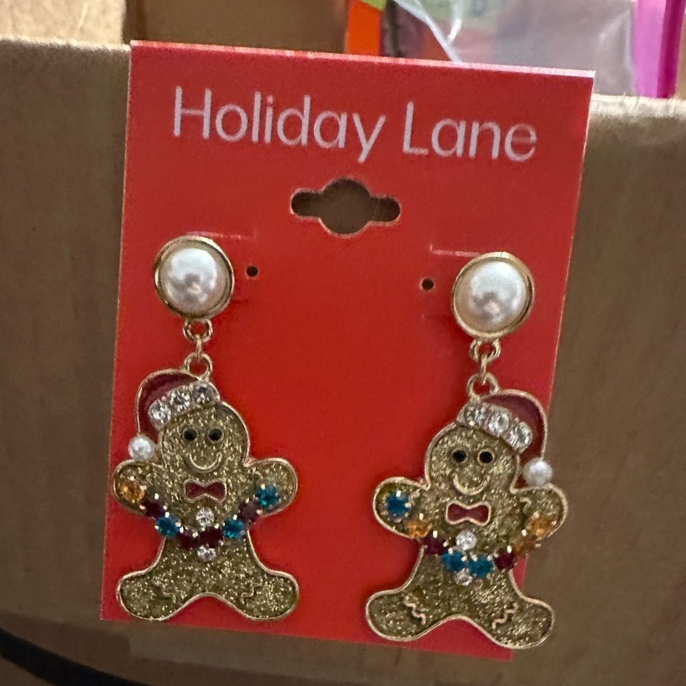 NWT Holiday Lane Gold-Tone Pearl & Multicolor Crystal Gingerbread Earrings